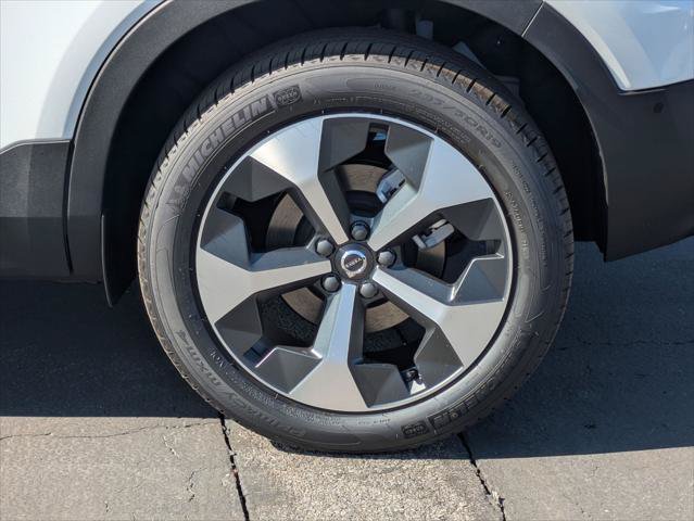 New 2026 Volvo XC40 B5 Plus w/ Protection Package Premier AWD/4WD image 6