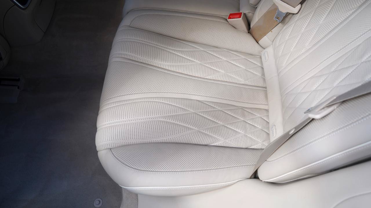 Used 2019 Mercedes-Benz S 63 AMG S 4MATIC Sedan w/ Warmth & Comfort Package image 49