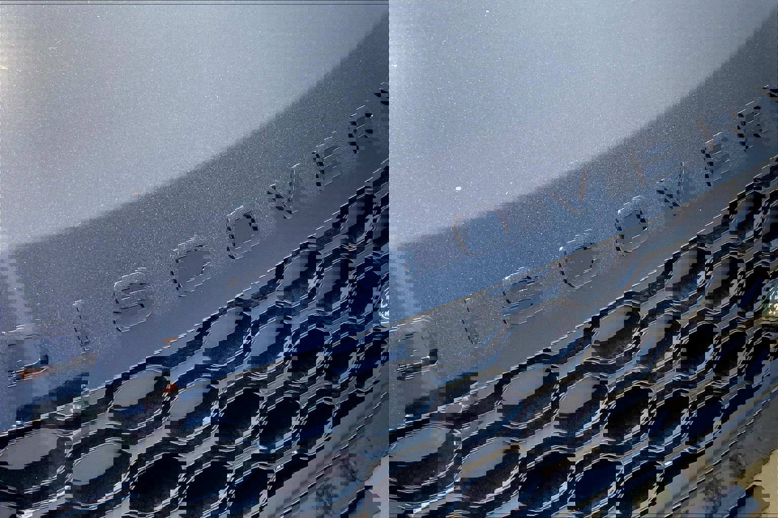 New 2025 Land Rover Discovery Dynamic SE image 6