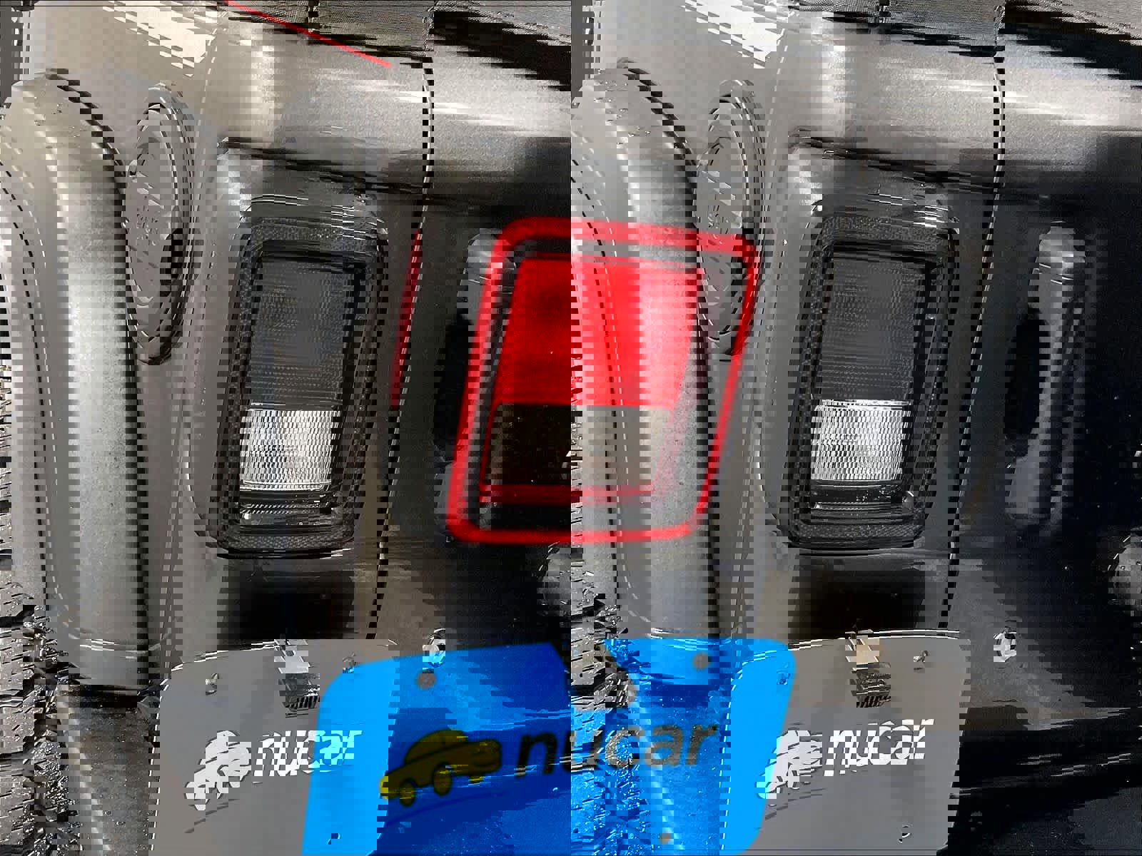 Used 2022 Jeep Wrangler Sport image 33