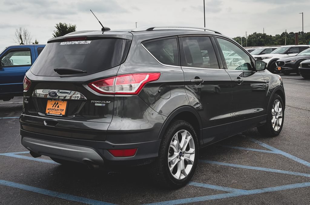 Used 2016 Ford Escape Titanium AWD/4WD image 27