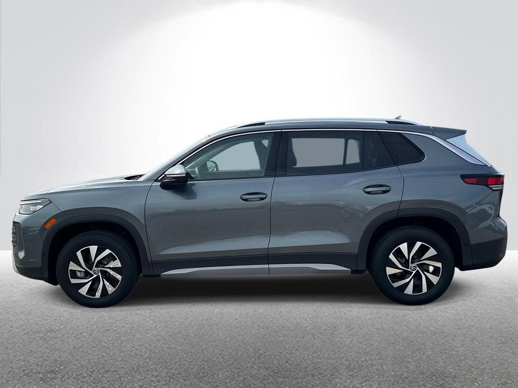 New 2026 Volkswagen Tiguan S AWD/4WD image 2