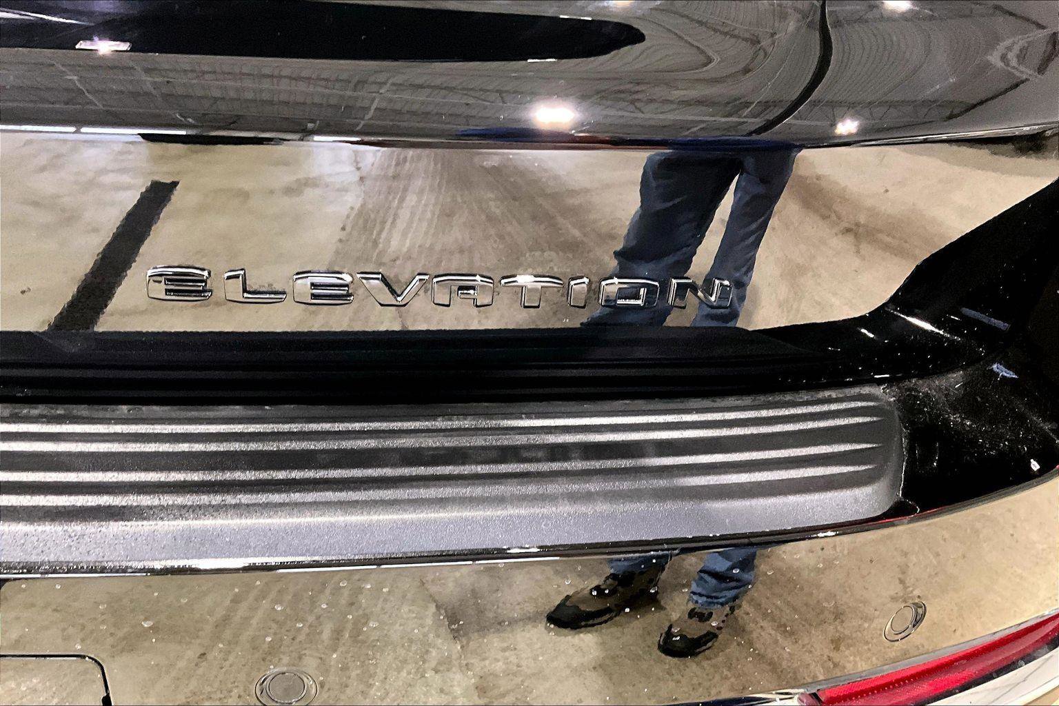 New 2026 GMC Yukon XL Elevation image 8