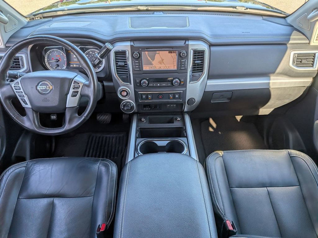 Used 2019 Nissan Titan PRO-4X w/ Pro-4x Convenience Package image 24
