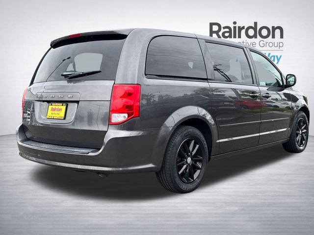 Used 2016 Dodge Grand Caravan SXT FWD image 7