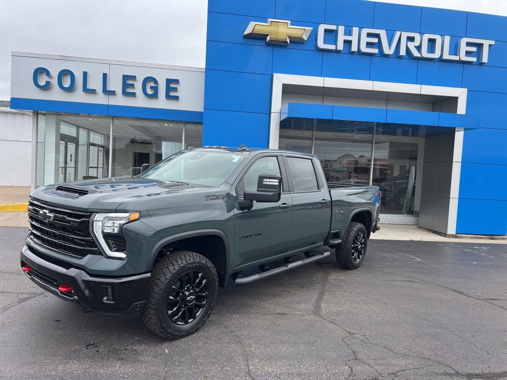 New 2025 Chevrolet Silverado 2500 LT w/ Trail Boss Package