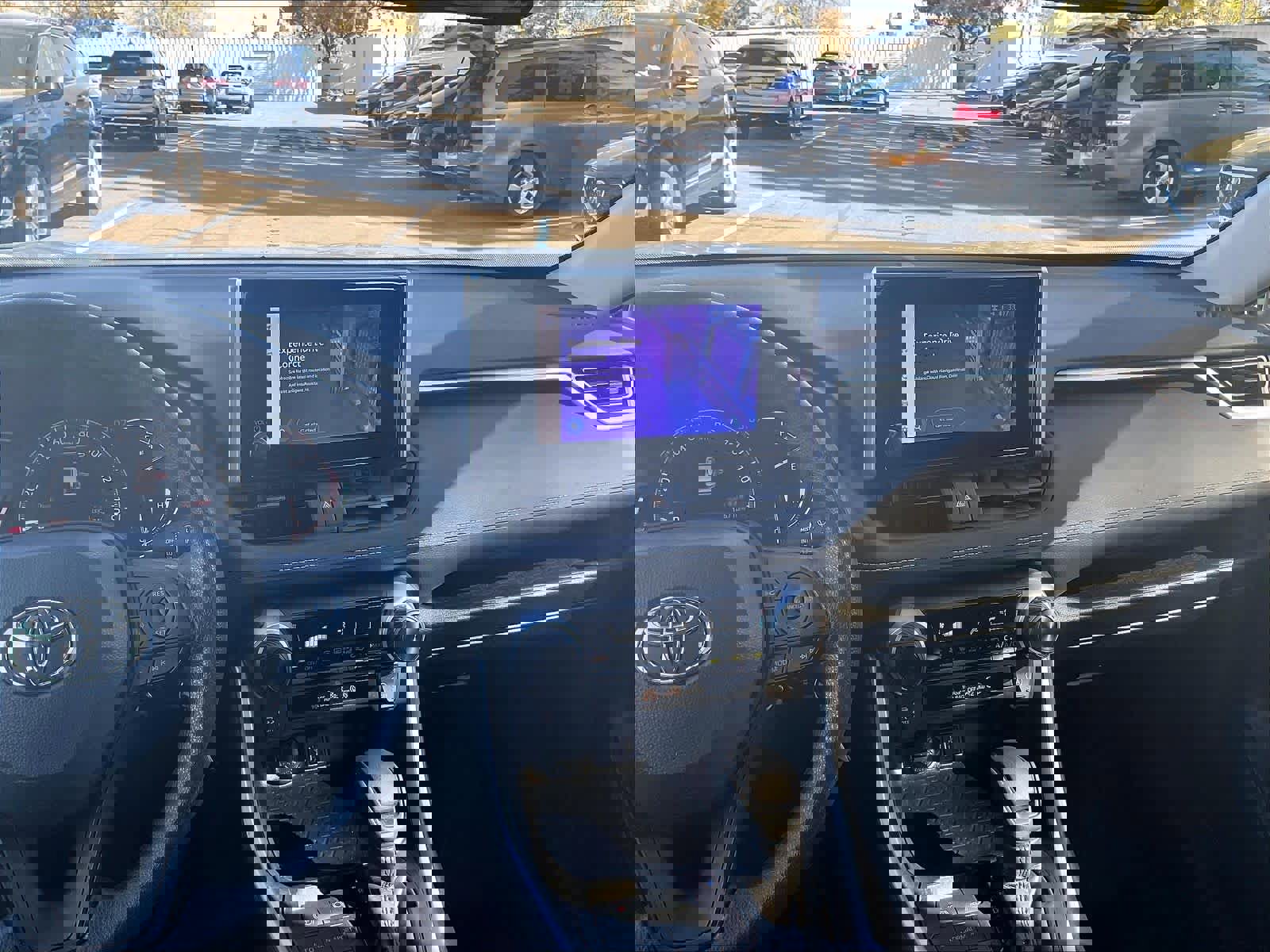 Used 2024 Toyota RAV4 LE image 9