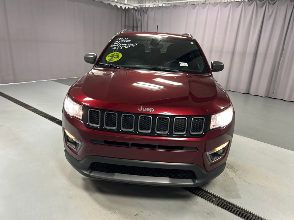 Used 2021 Jeep Compass Latitude AWD/4WD image 2