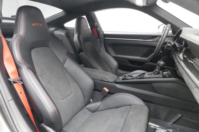 Used 2022 Porsche 911 GT3 image 8