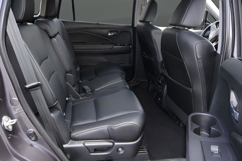 Used 2021 Honda Pilot Touring image 25