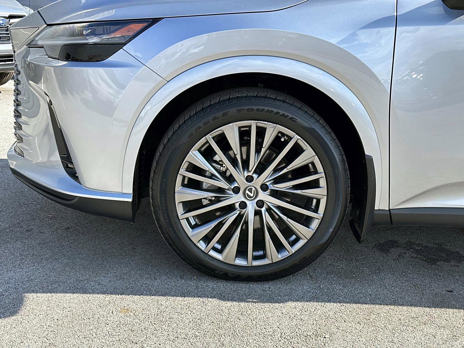 Used 2024 Lexus RX 350 image 12