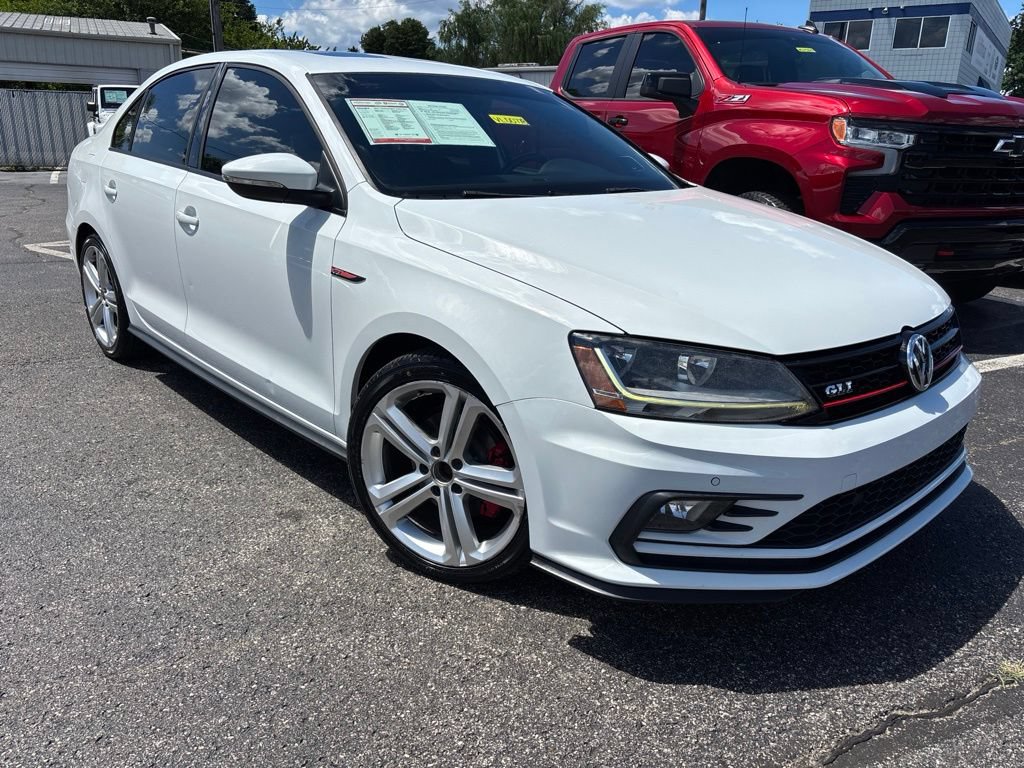Used 2017 Volkswagen Jetta GLI FWD video 1