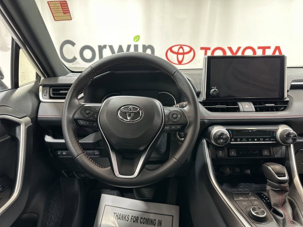 Used 2025 Toyota RAV4 SE image 18