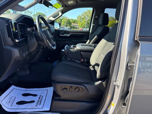Used 2023 Chevrolet Silverado 1500 LT AWD/4WD image 10