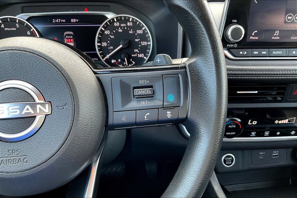 Used 2023 Nissan Rogue SV FWD image 15