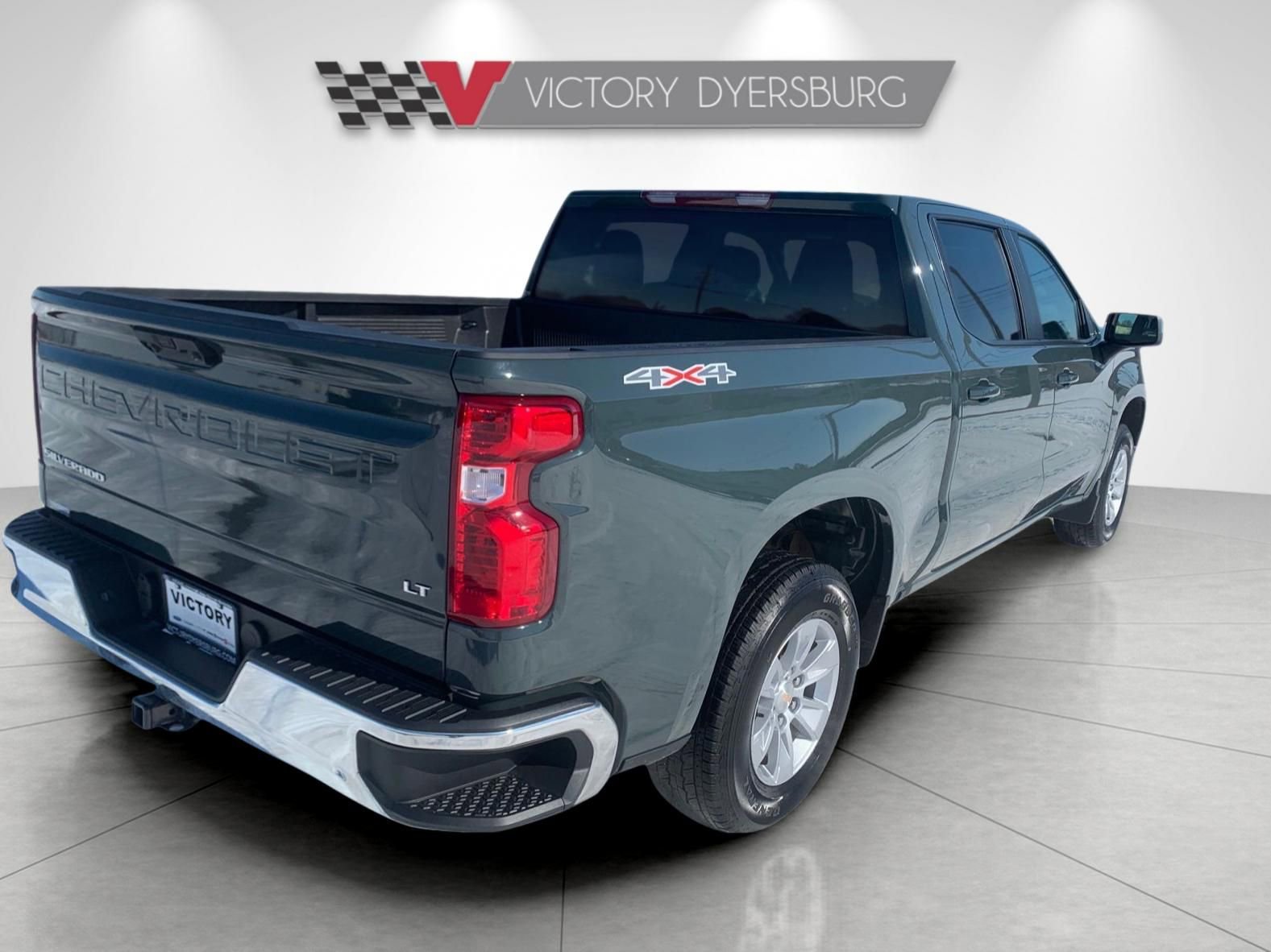 Used 2025 Chevrolet Silverado 1500 LT image 8