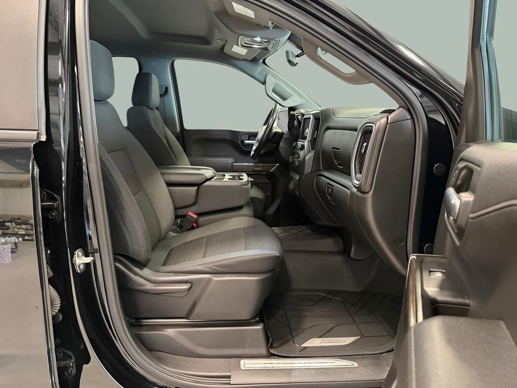 Used 2019 Chevrolet Silverado 1500 LT Trail Boss image 16