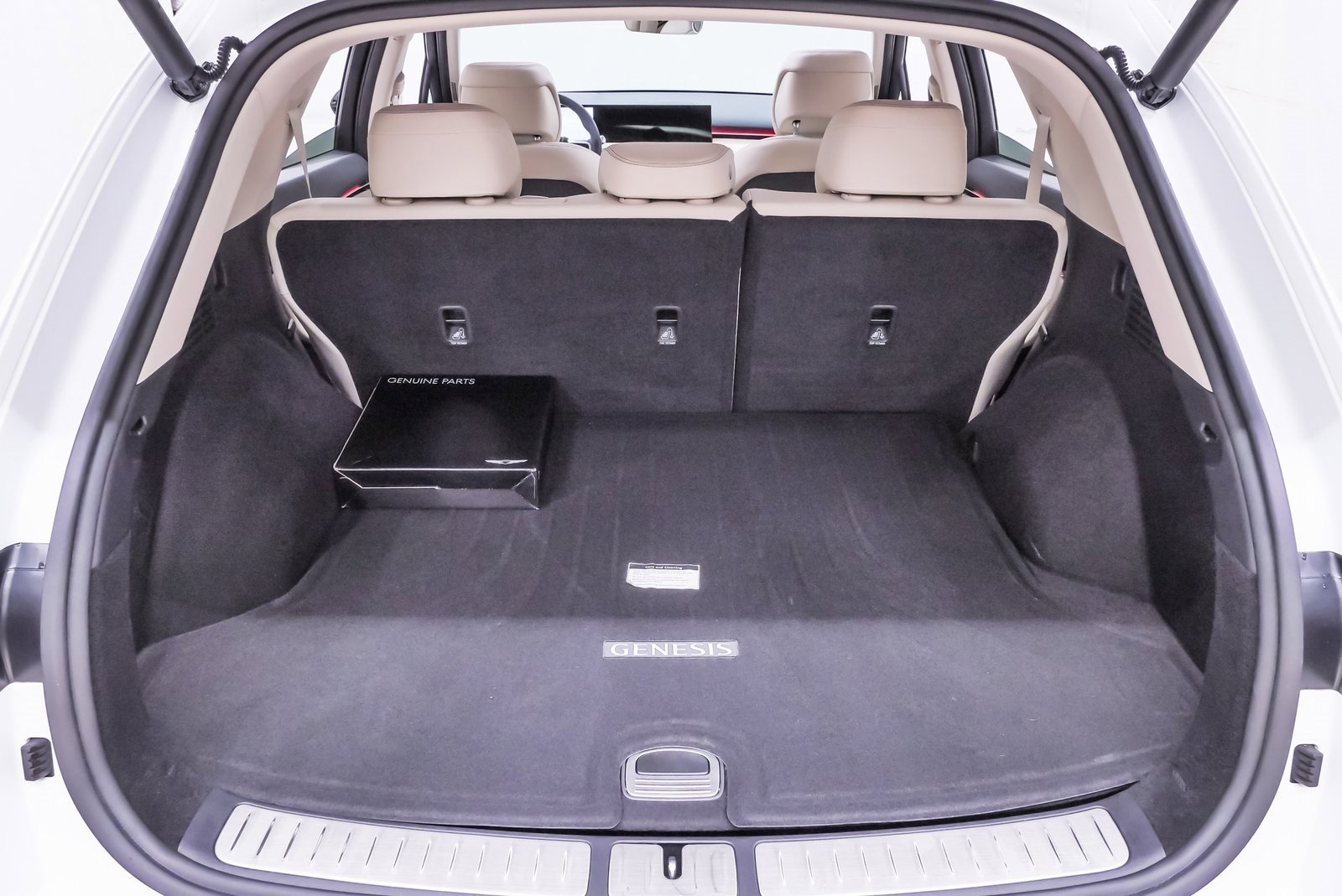 Certified 2026 Genesis GV70 2.5T Select image 25