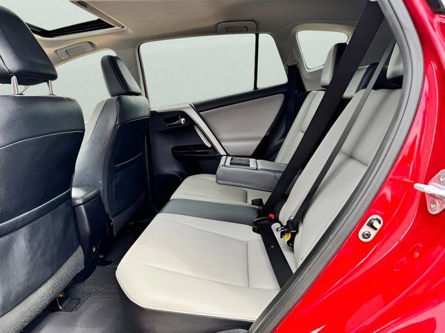 Used 2017 Toyota RAV4 Limited w/ Advanced Technology Package image 18