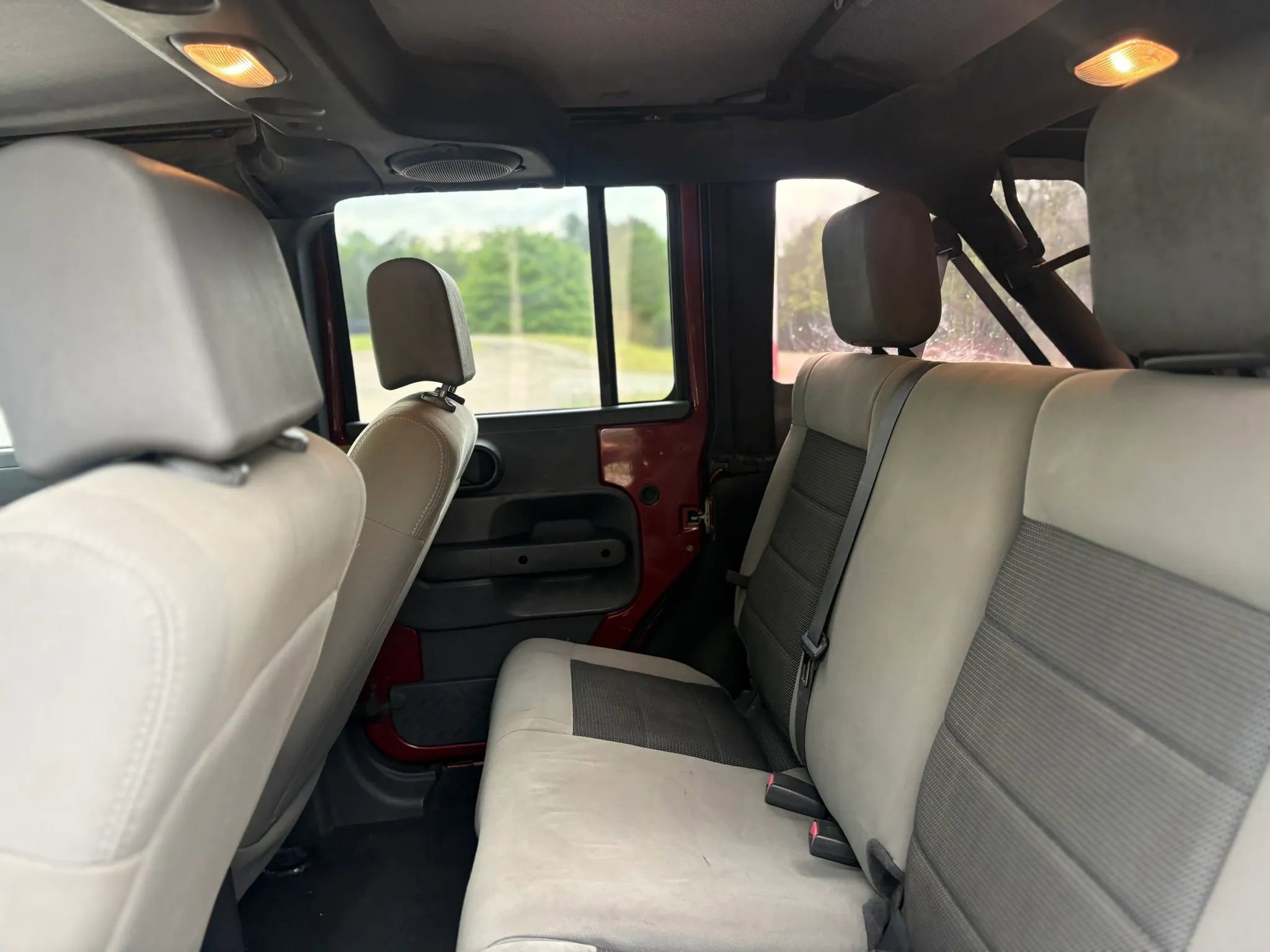 Used 2009 Jeep Wrangler Unlimited X AWD/4WD image 26