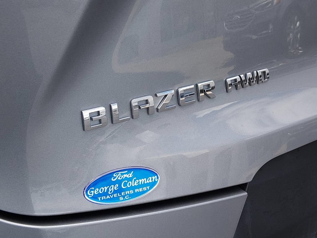 Used 2025 Chevrolet Blazer LT AWD/4WD image 10