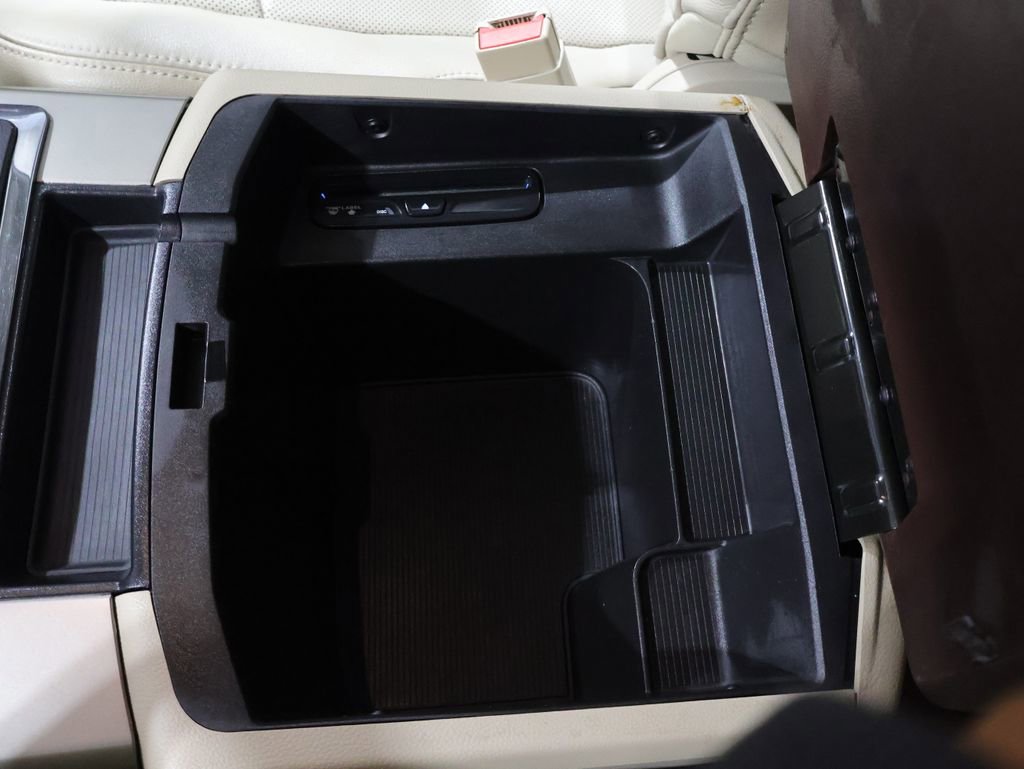 Used 2013 RAM 1500 Laramie w/ Convenience Group image 33