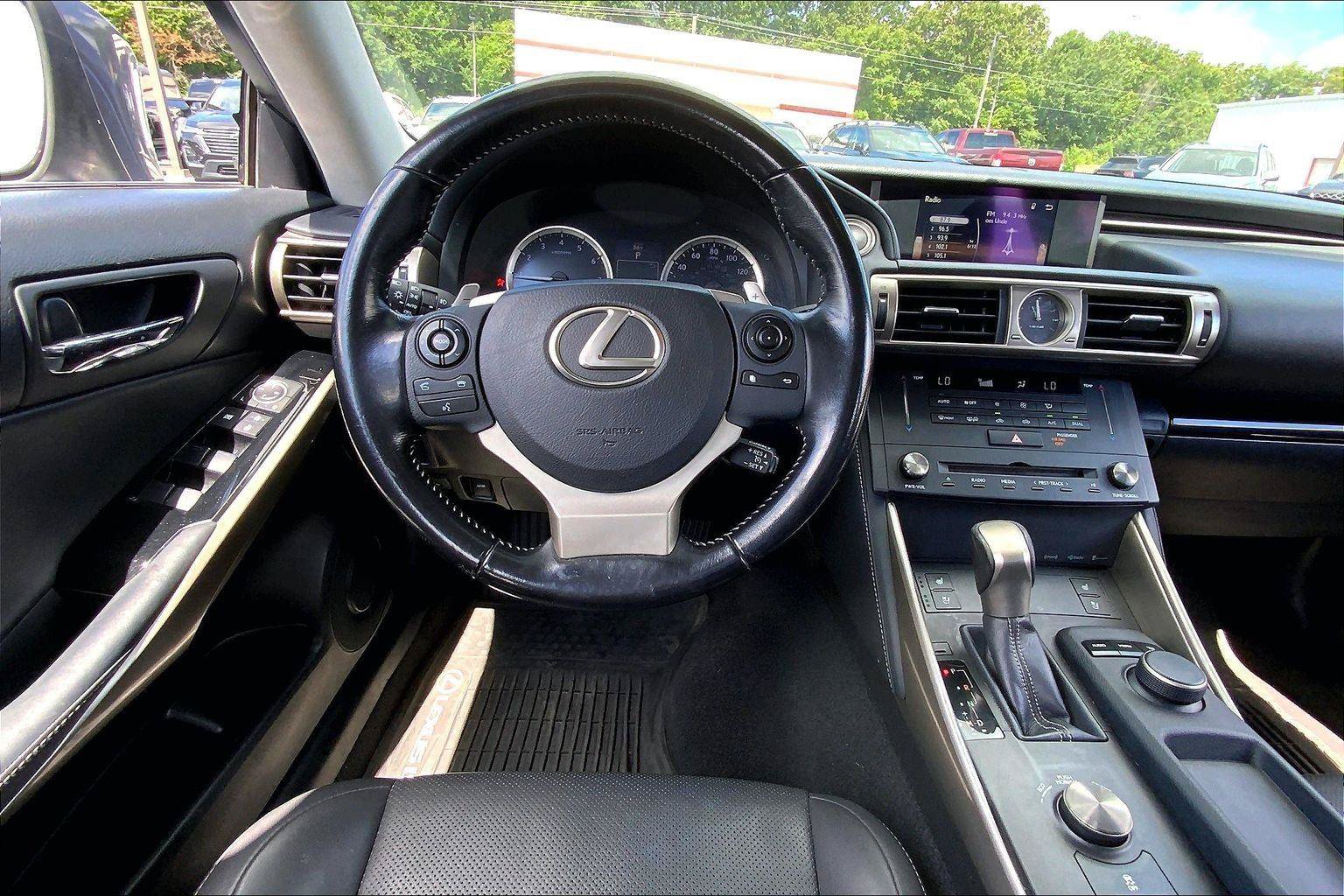Used 2016 Lexus IS 300 AWD w/ Premium Package image 5
