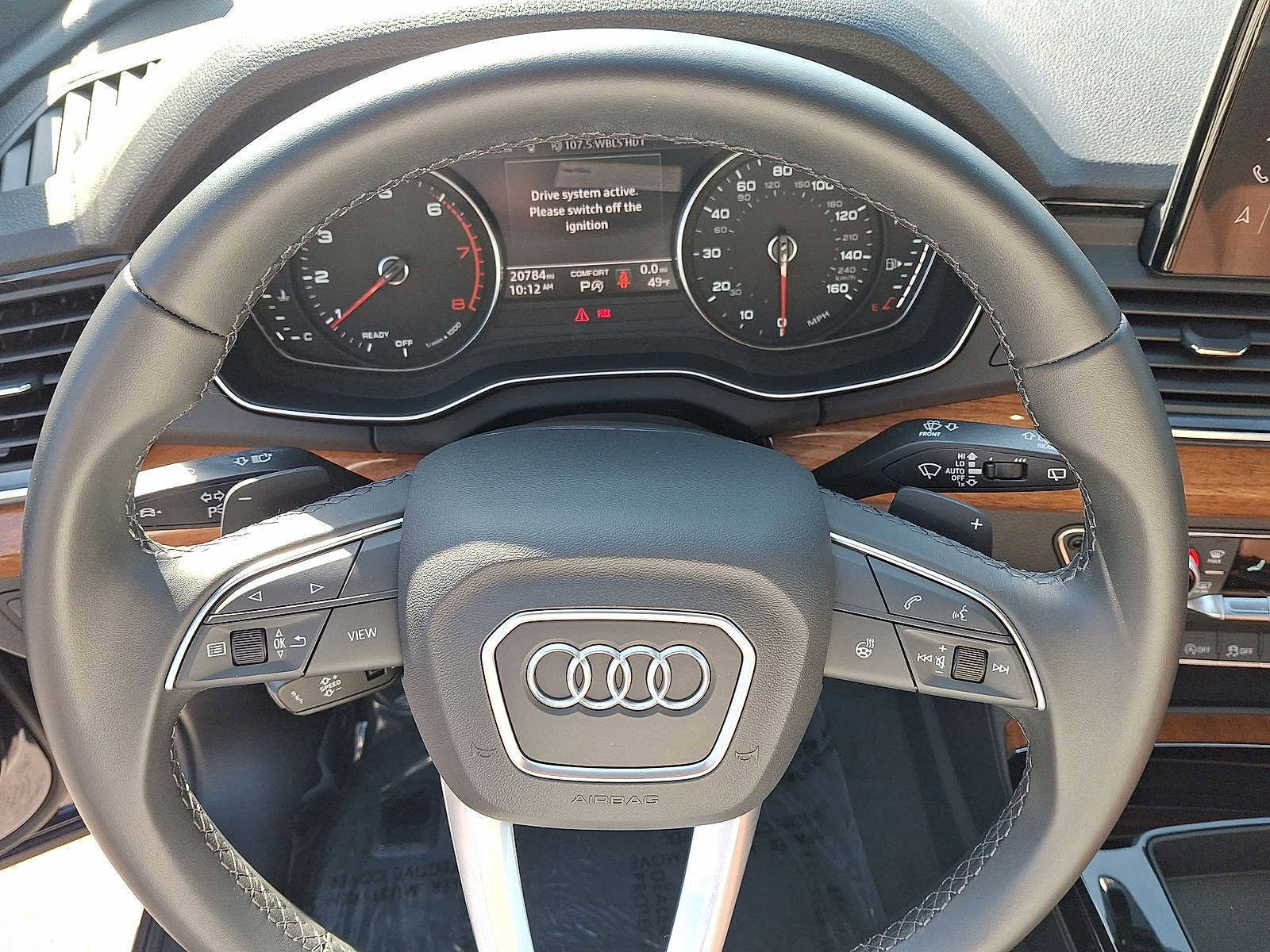 Used 2023 Audi Q5 2.0T Premium w/ Convenience Package image 16