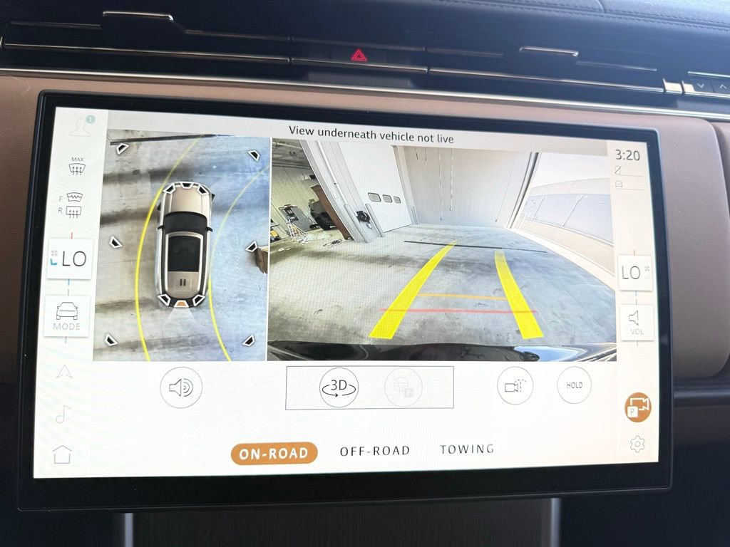 Used 2025 Land Rover Range Rover Long Wheelbase SE AWD/4WD image 42