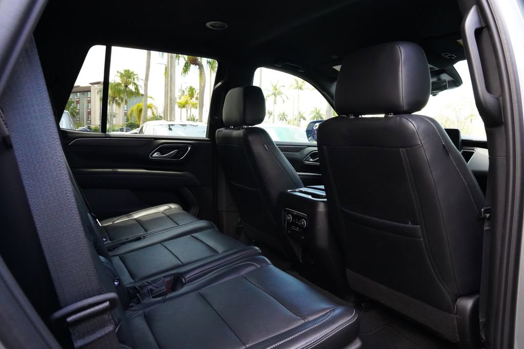 Used 2024 Chevrolet Tahoe LS RWD image 18
