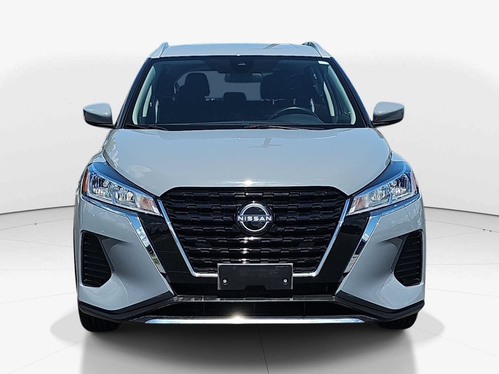 Used 2023 Nissan Kicks SV FWD image 12