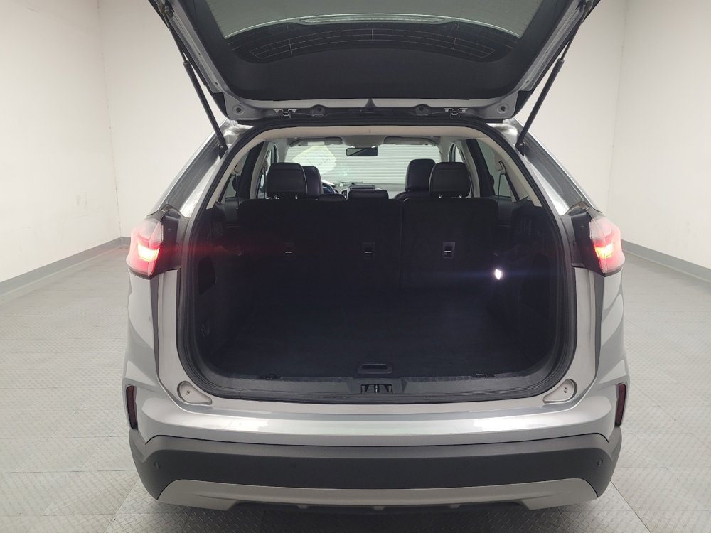 Used 2023 Ford Edge SEL image 29