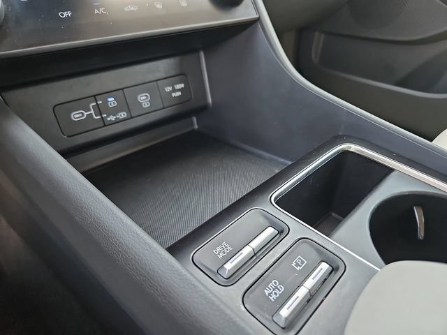Used 2025 Hyundai Sonata SEL FWD image 20