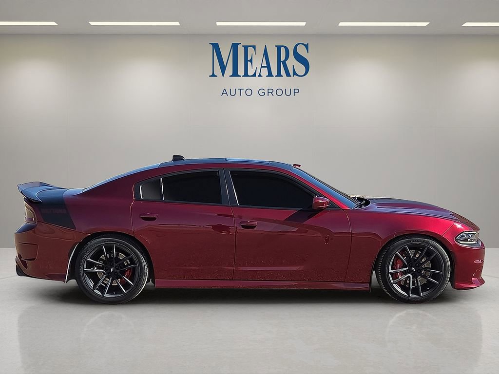 Used 2018 Dodge Charger R/T image 6