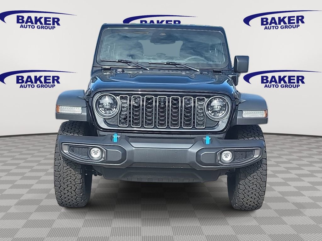 New 2025 Jeep Wrangler Unlimited Rubicon 4xe w/ Technology Group AWD/4WD image 8