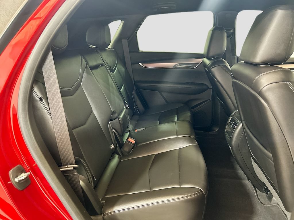 Used 2023 Cadillac XT5 Luxury w/ LPO, Floor Liner Package FWD image 25