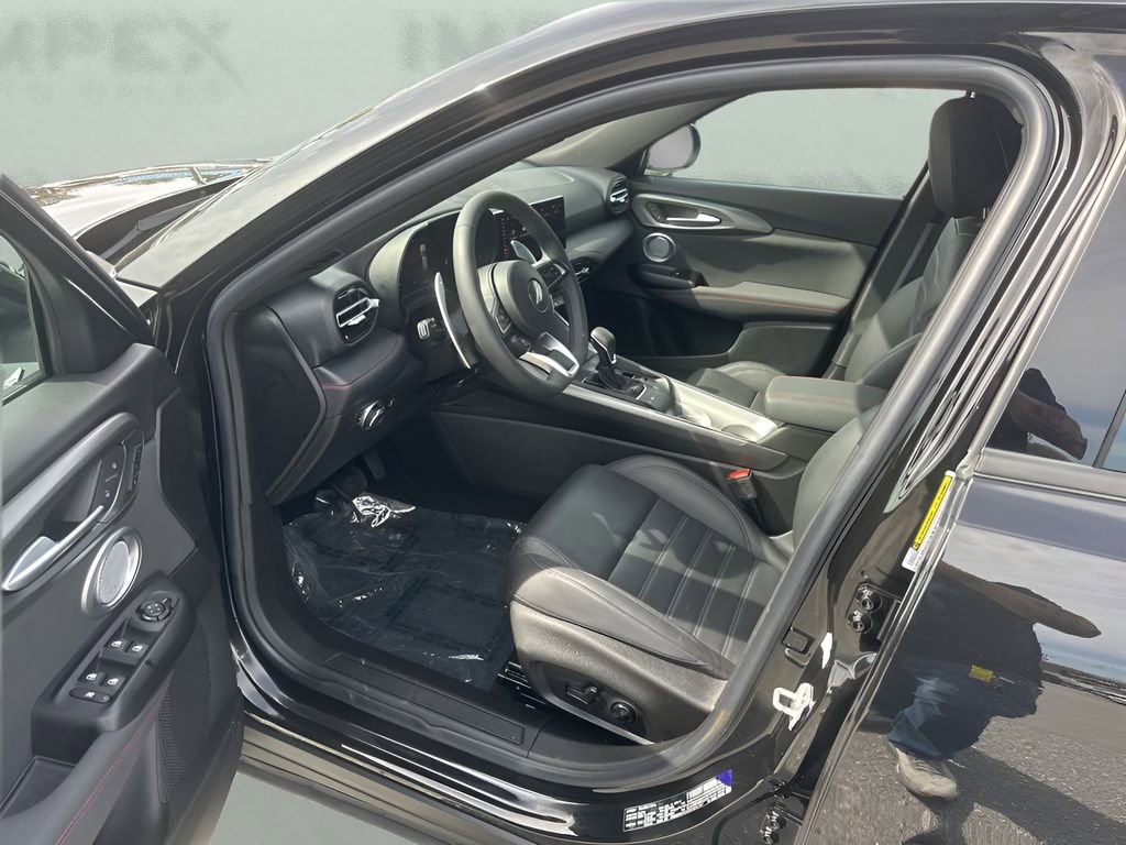 Used 2024 Dodge Hornet R/T Plus image 9