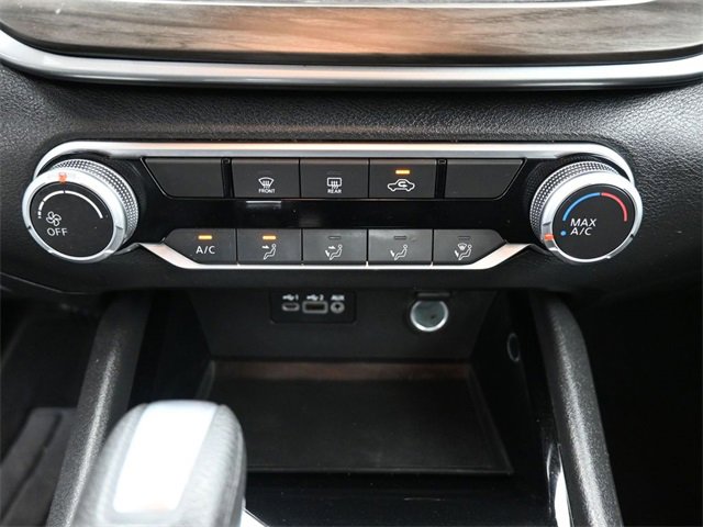 Used 2024 Nissan Altima 2.5 SV image 9