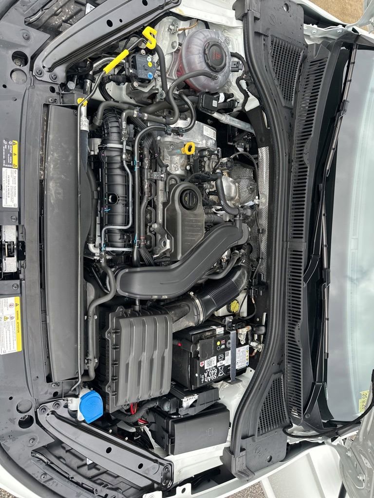 Used 2025 Volkswagen Jetta S image 24