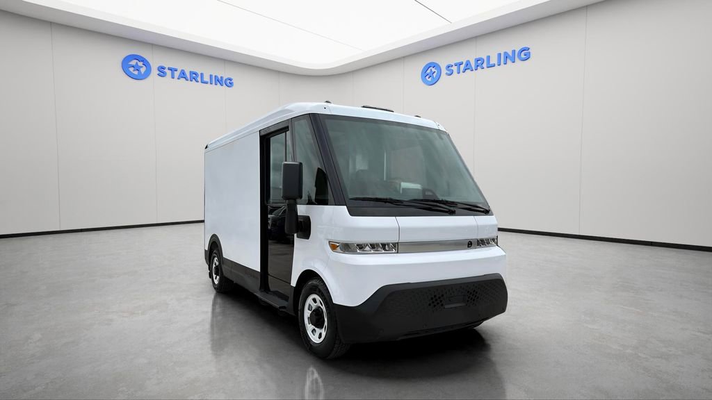Used 2024 Chevrolet Brightdrop 400 w/ Commercial Equipment Package AWD/4WD image 14