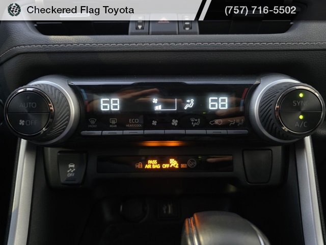 Used 2024 Toyota RAV4 XLE Premium image 34