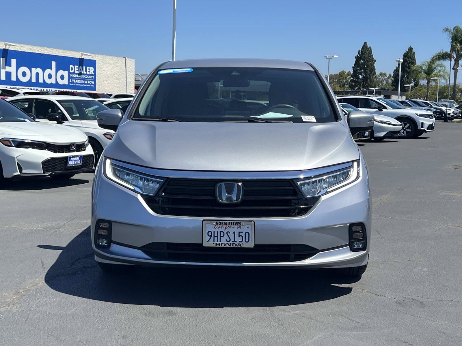 Used 2023 Honda Odyssey EX image 4