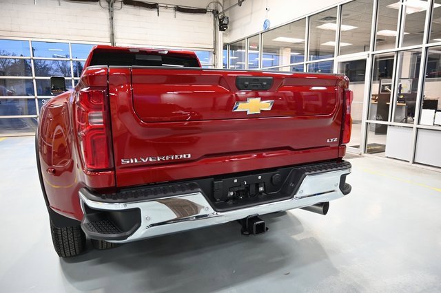 New 2026 Chevrolet Silverado 3500 LTZ w/ LTZ Plus Package image 6