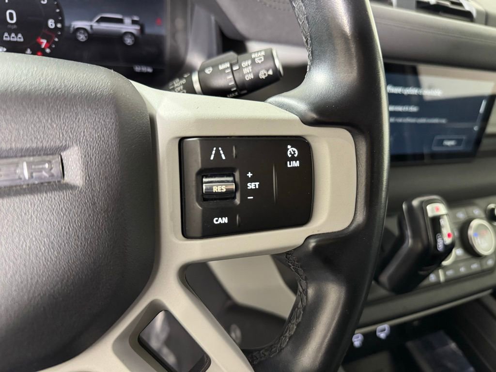 Used 2023 Land Rover Defender 110 S image 14