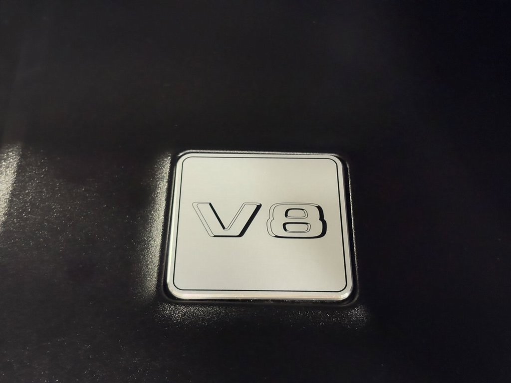 Used 2025 Mercedes-Benz GLS 580 4MATIC image 38