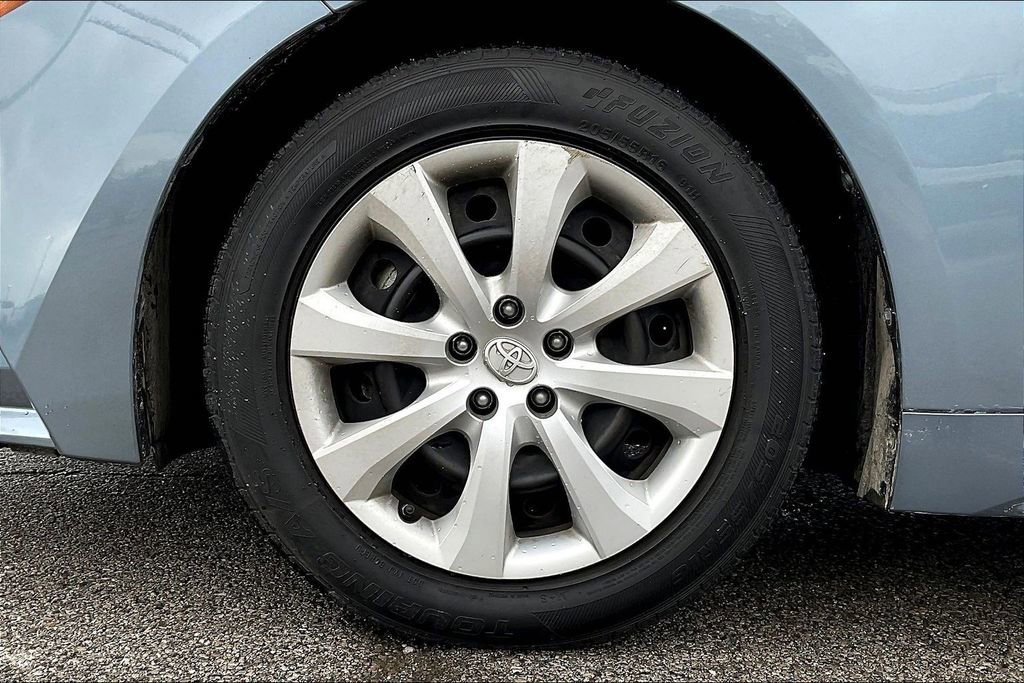 Used 2021 Toyota Corolla LE FWD image 8