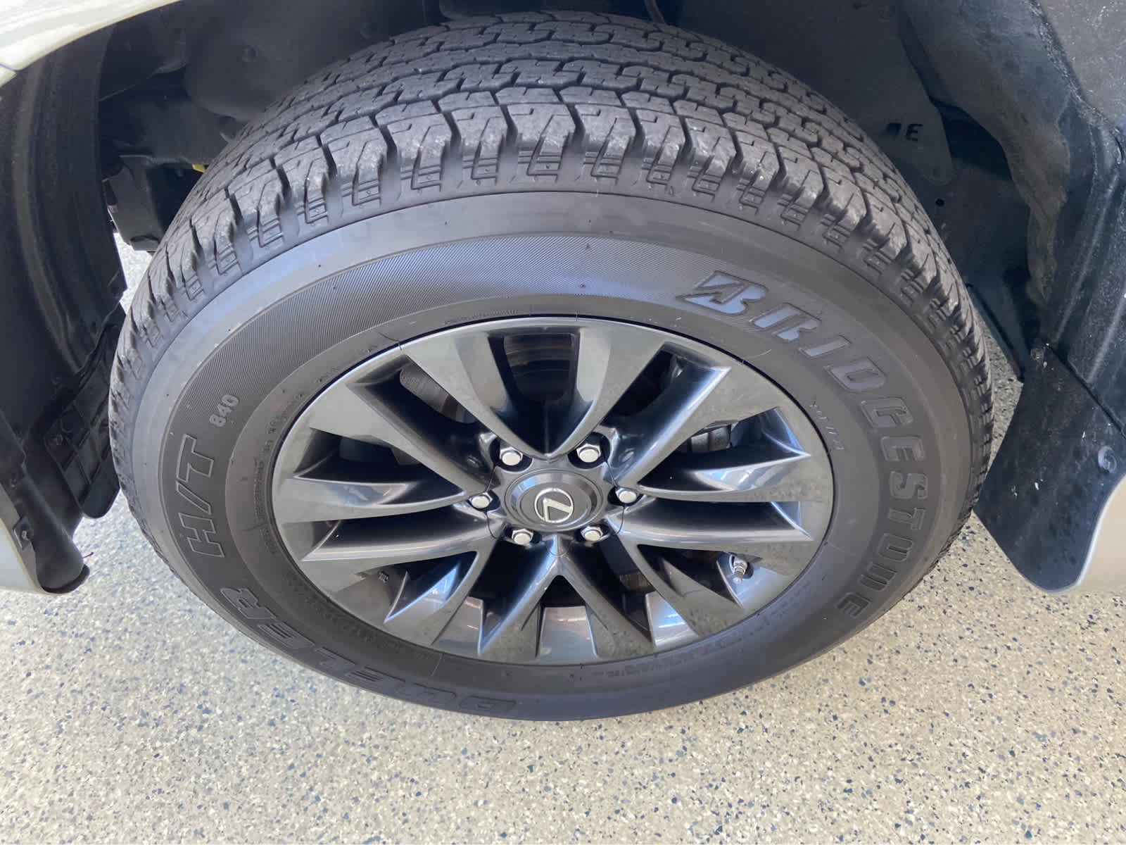 Used 2023 Lexus GX 460 Premium image 12
