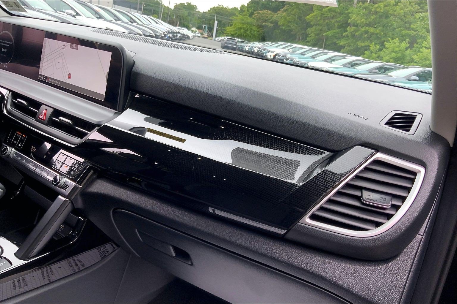 Used 2024 Kia Seltos S AWD/4WD image 18