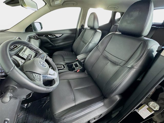 Certified 2022 Nissan Rogue Sport SL FWD image 12