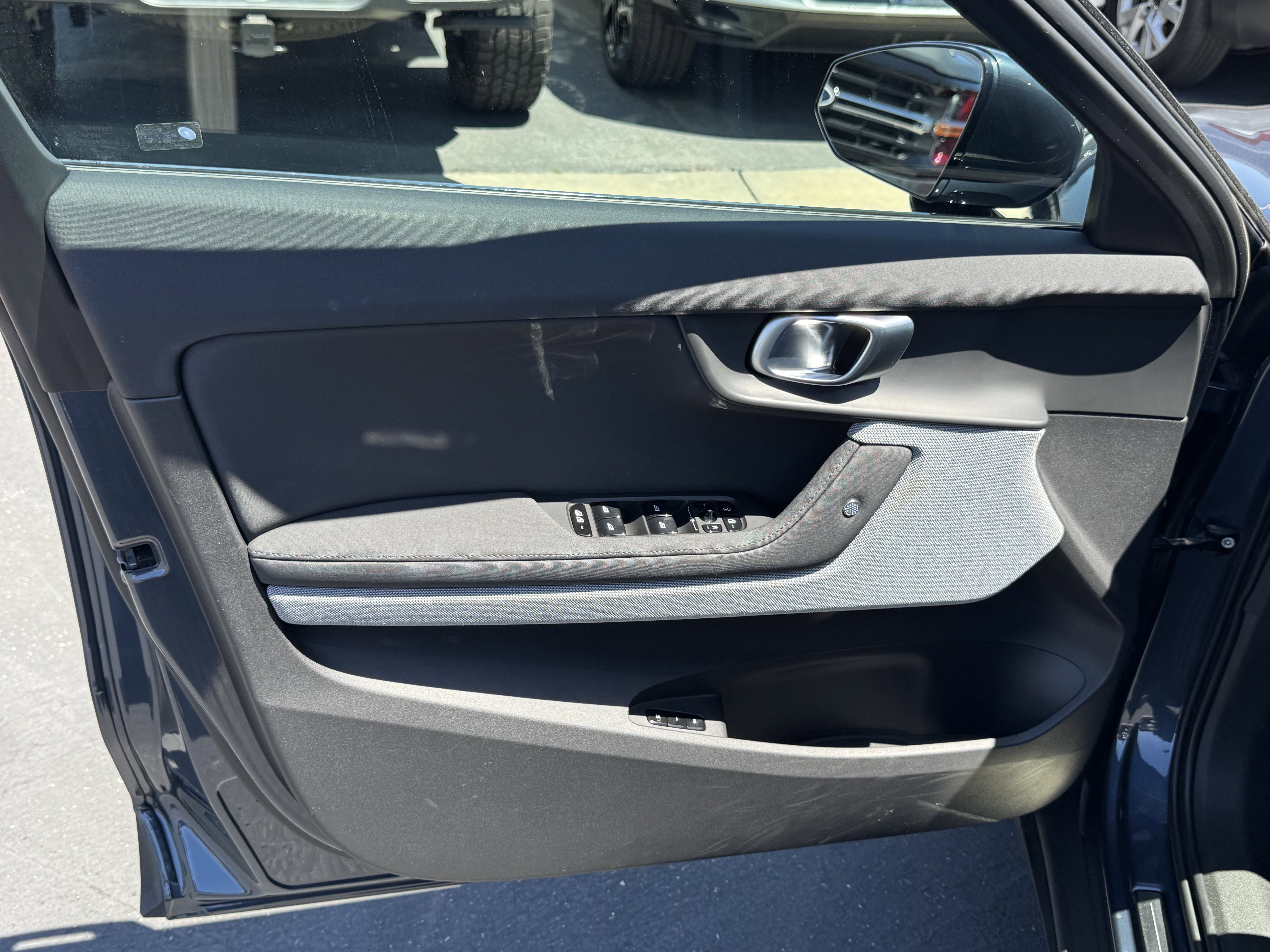 Used 2023 Polestar Polestar 2 image 17